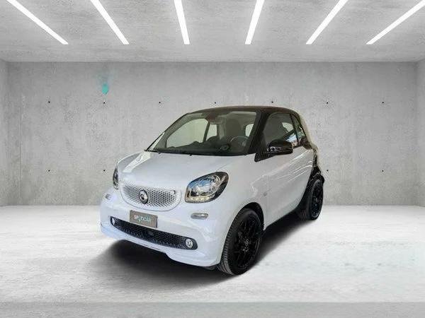 Smart Fortwo 1.0 71 CV TWINAMIC SUPERPASSION Benzina