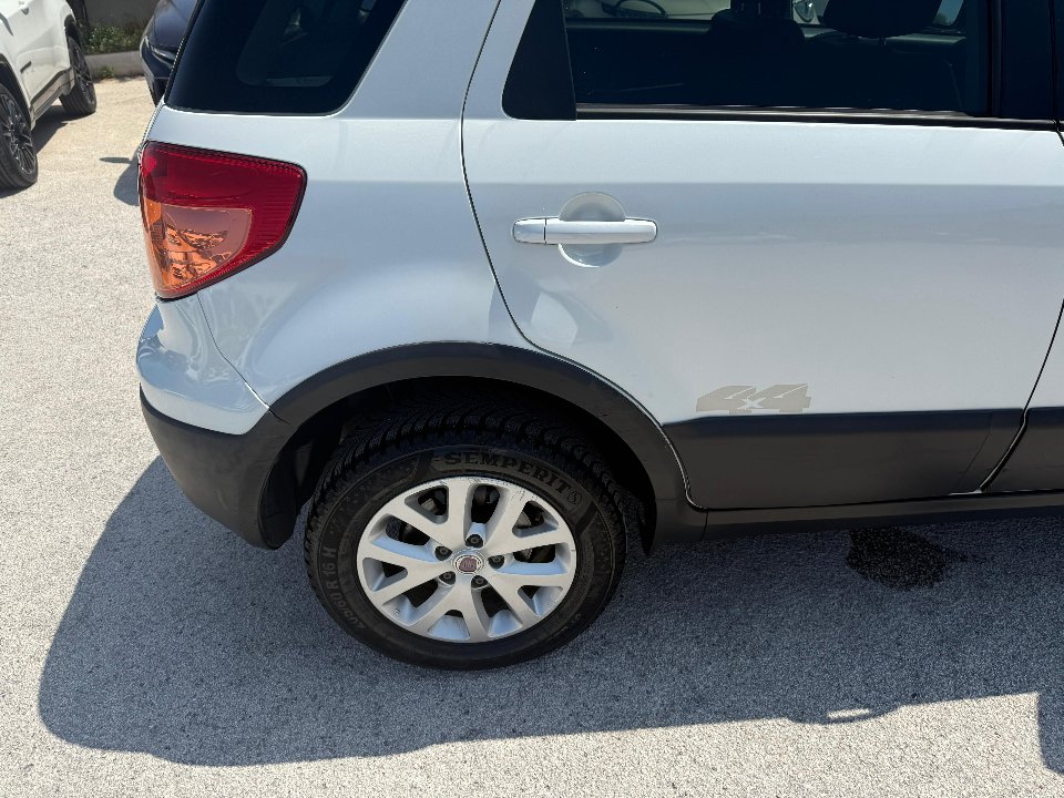 Fiat Sedici 2.0 MJT 135 CV 4X4 EMOTION Diesel