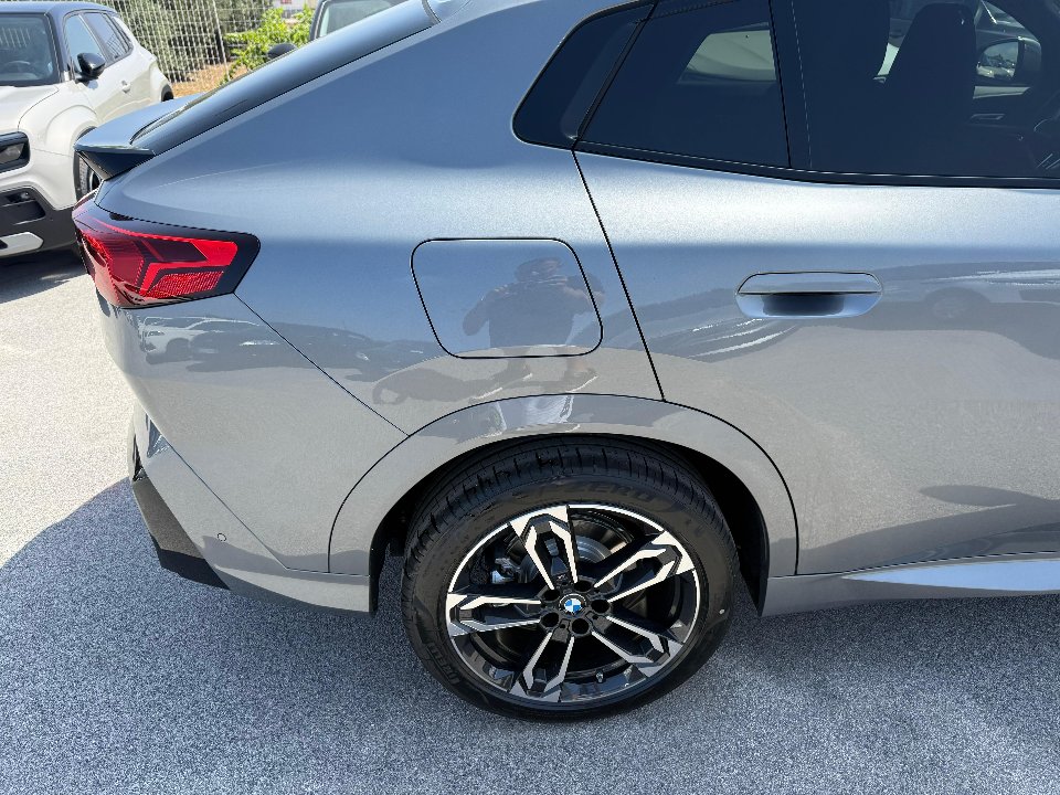 BMW X2 sDrive18d 150 CV AUTO M SPORT MY25 KM0 Elettrica / Diesel