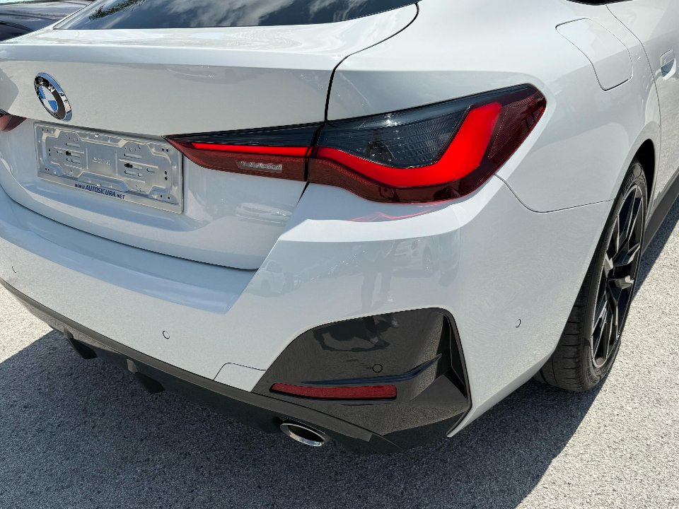 BMW 420 d GRAN COUPE' 20D 48V M SPORT AUTO + TETTO Elettrica / Diesel