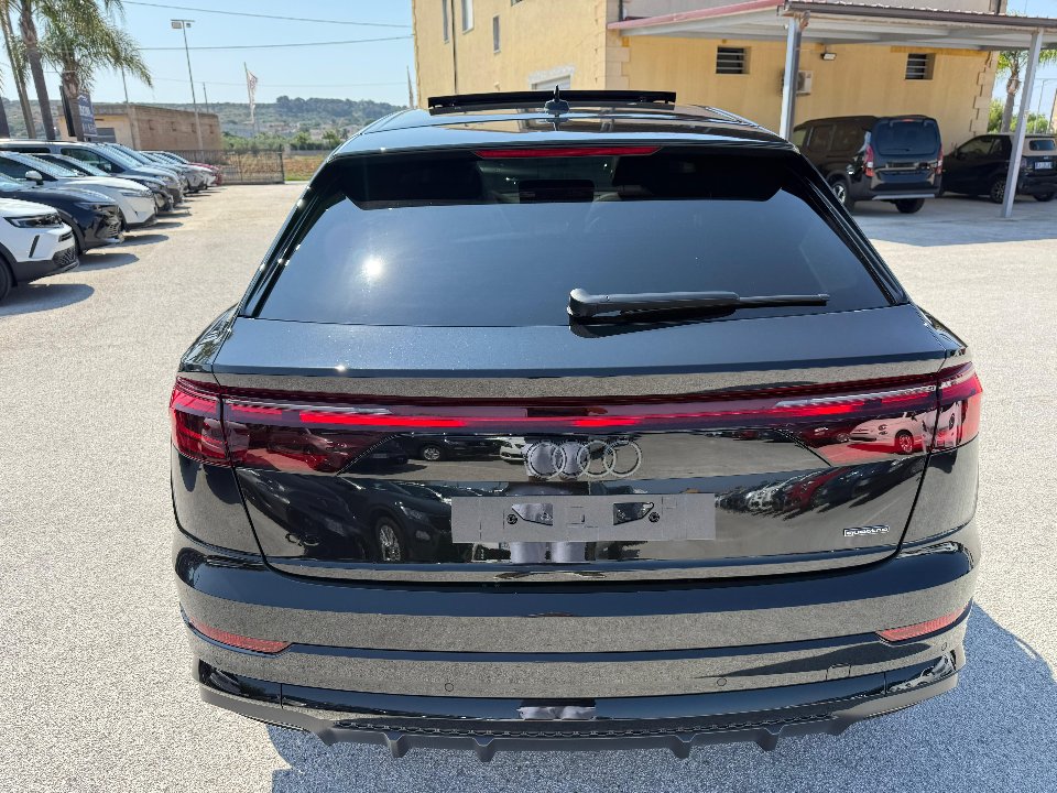 Audi Q8 50 TDI QUATTRO TIPTRONIC S LINE EDITION KM0 MY2025 Elettrica / Diesel