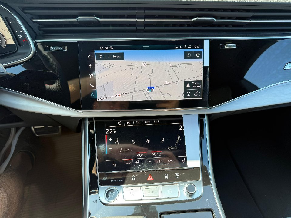 Audi Q8 50 TDI QUATTRO TIPTRONIC S LINE EDITION KM0 MY2025 Elettrica / Diesel