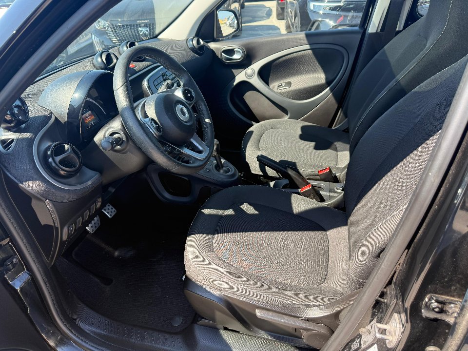 Smart ForFour 1.0 71 CV TWINAMIC SUPERPASSION Benzina