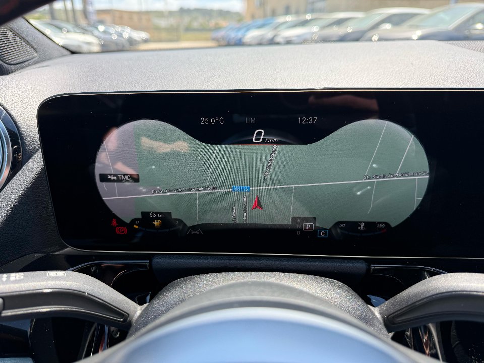 Mercedes-Benz GLA 200 d 150 CV PREMIUM AMG AUTOMATIC Diesel