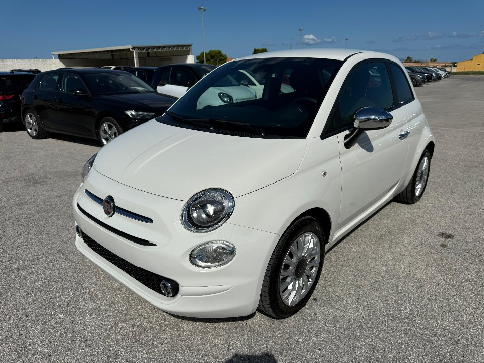 Fiat 500 NEW 1.0 HYBRID DOLCEVITA 70 CV MY23 Elettrica / Benzina