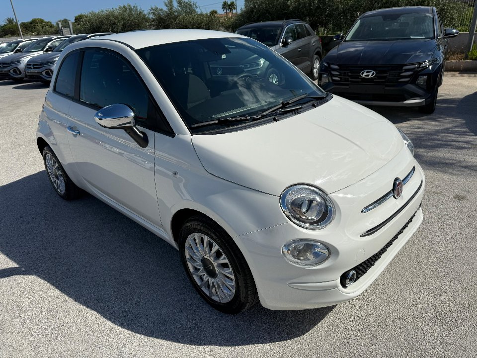 Fiat 500 NEW 1.0 HYBRID DOLCEVITA 70 CV MY23 Elettrica / Benzina