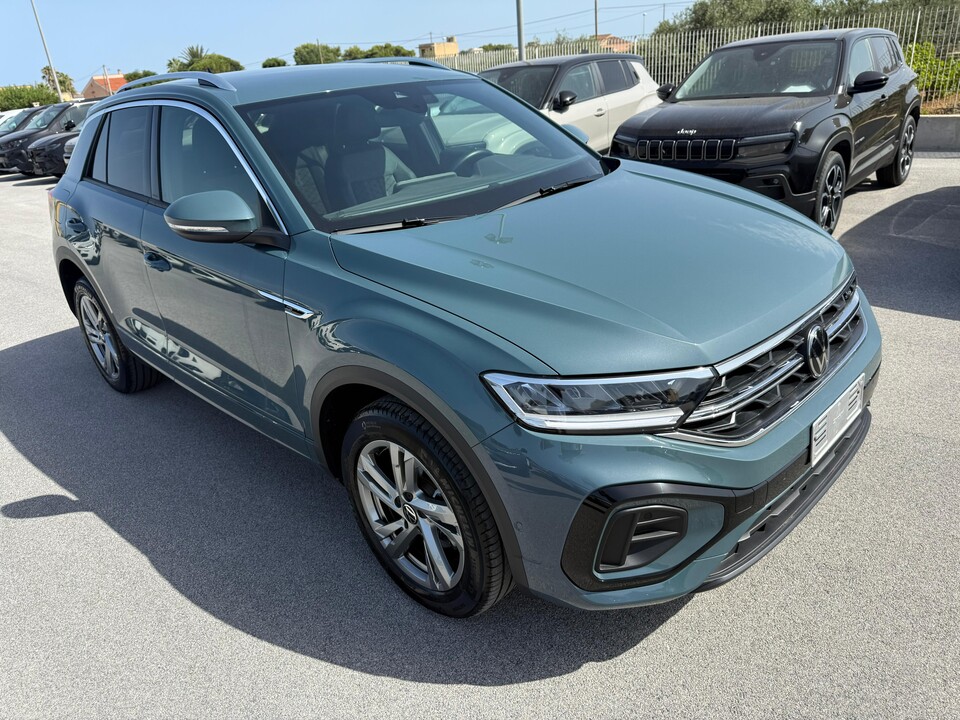 Volkswagen T-Roc 1.0 TSI 110 CV R LINE Benzina