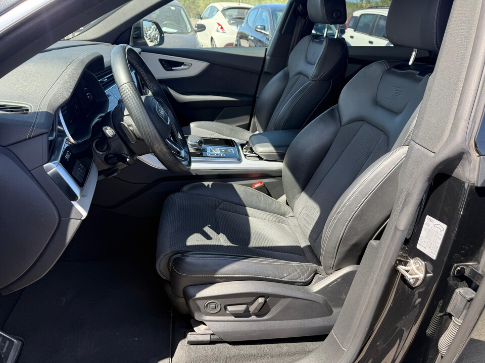 Audi Q8 50 TDI QUATTRO TIPTRONIC S LINE EDITION Elettrica / Diesel