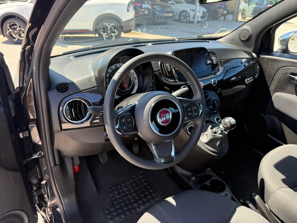 Fiat 500 NEW 1.0 HYBRID DOLCEVITA 70 CV MY23 Elettrica / Benzina