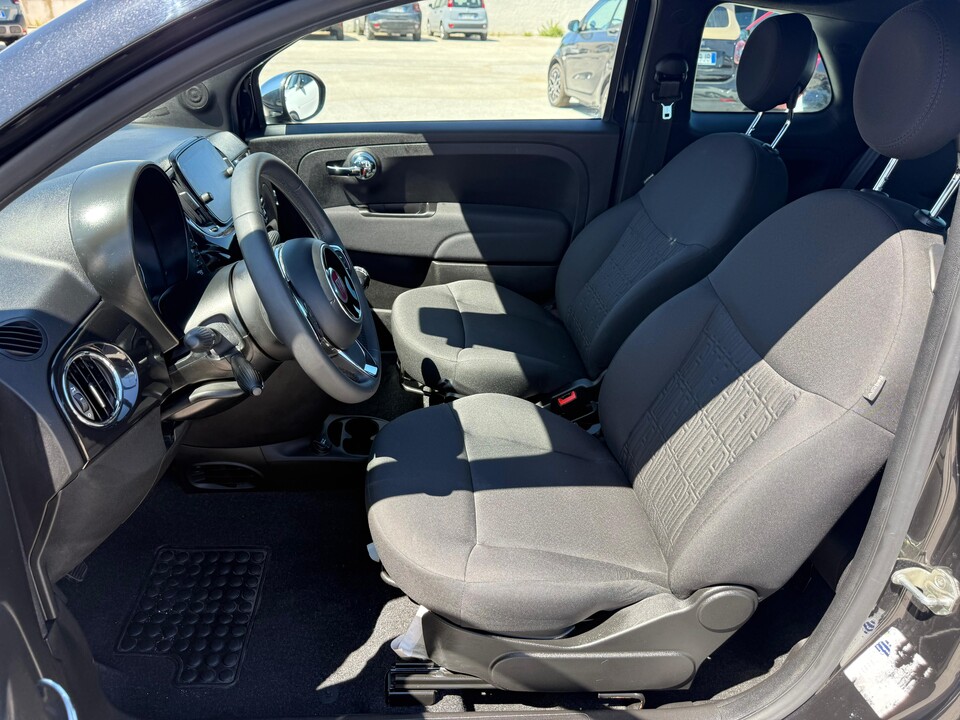 Fiat 500 NEW 1.0 HYBRID DOLCEVITA 70 CV MY23 Elettrica / Benzina