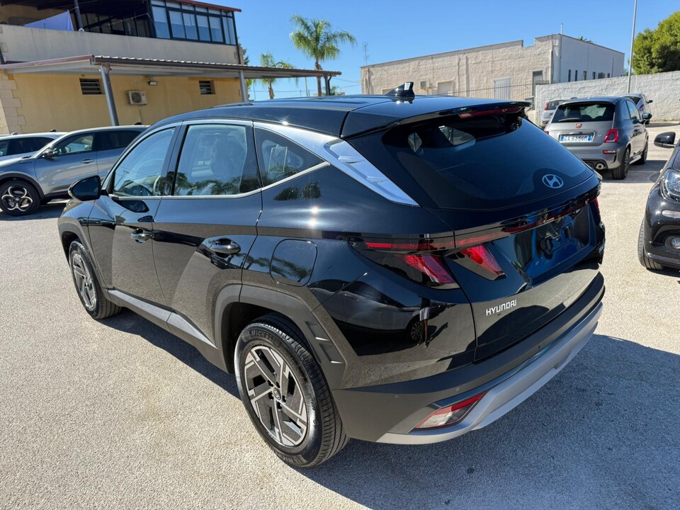 Hyundai Tucson 1.6 CRDi 115 CV 2WD XTECH KM0 MY25 Diesel