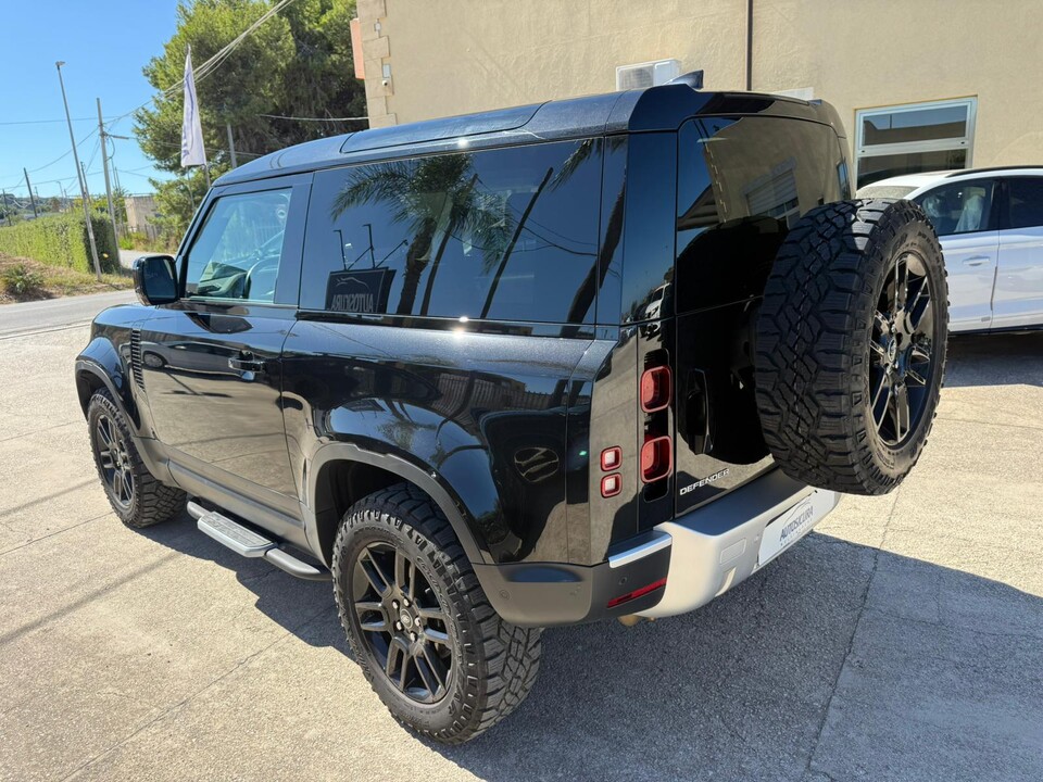 Land Rover Defender 90 3.0D l6 200 CV MHEV SE AUTO Diesel