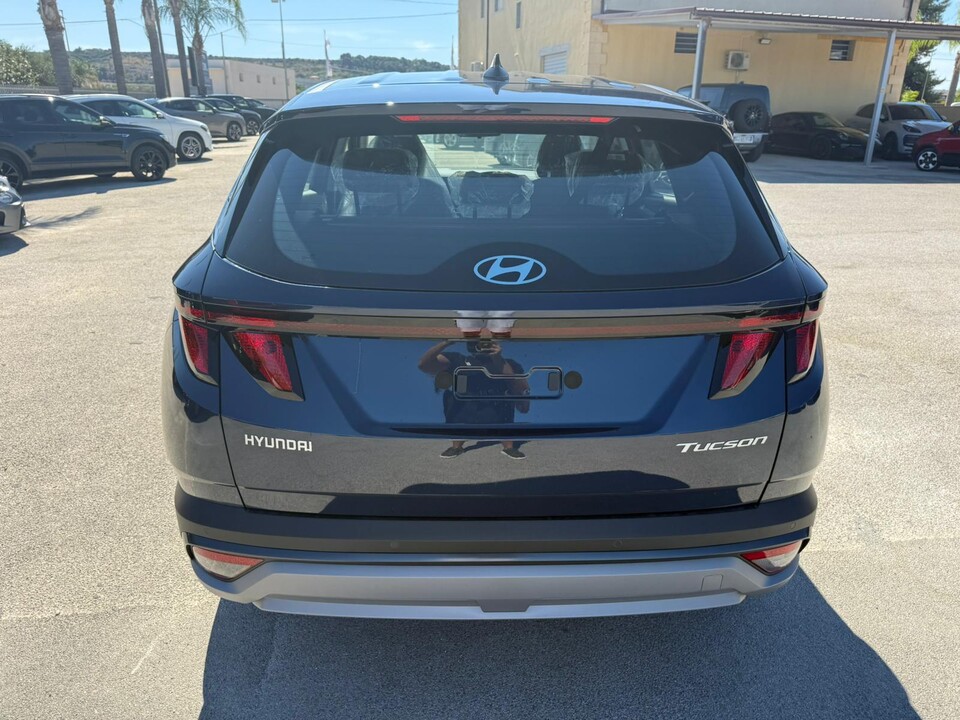 Hyundai Tucson 1.6 CRDi 115 CV 2WD XTECH KM0 MY25 Diesel
