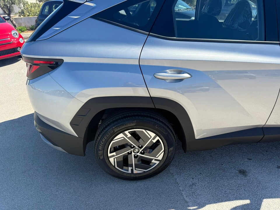 Hyundai Tucson 1.6 CRDi 115 CV 2WD XTECH KM0 MY25 Diesel