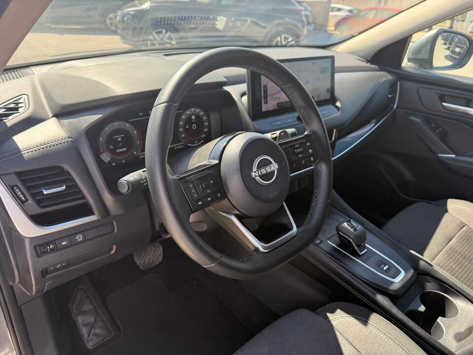 Nissan Qashqai 1.3 DIG-T MHEV 158 CV X-TRONIC N-CONNECTA Elettrica / Benzina