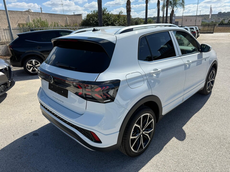 Volkswagen T-Cross 1.0 TSI 115 CV R LINE PLUS KM0 MY25 Benzina