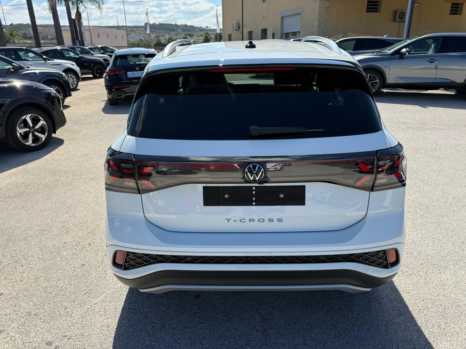 Volkswagen T-Cross 1.0 TSI 115 CV R LINE PLUS KM0 MY25 Benzina