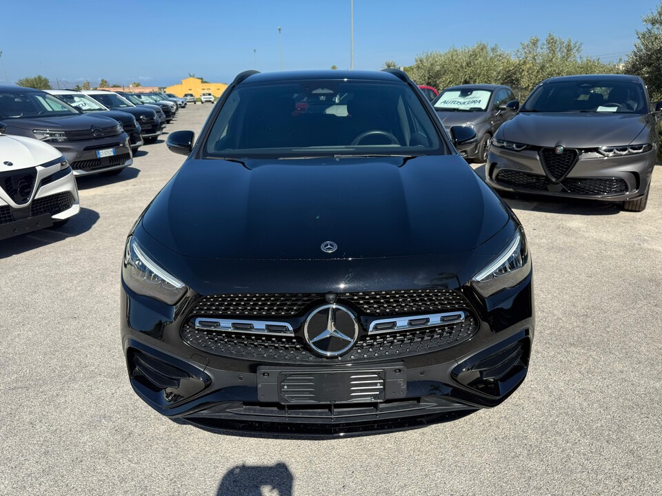 Mercedes-Benz GLA 200 d 150 CV AMG LINE PREMIUM NIGHT EDITION AUTOMATIC Diesel