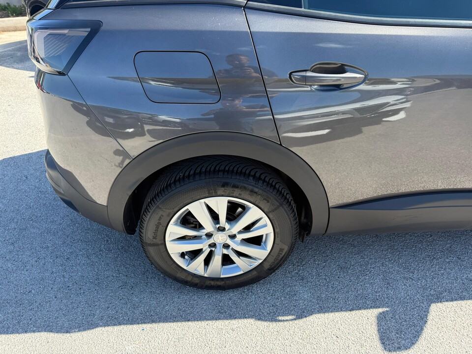 Peugeot 3008 1.5 BlueHDi 130 CV EAT8 ACTIVE Diesel