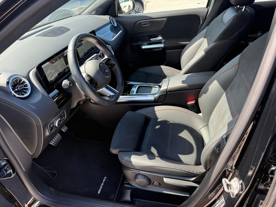 Mercedes-Benz GLA 200 d 150 CV AMG LINE PREMIUM AUTOMATIC 12/2024 Diesel