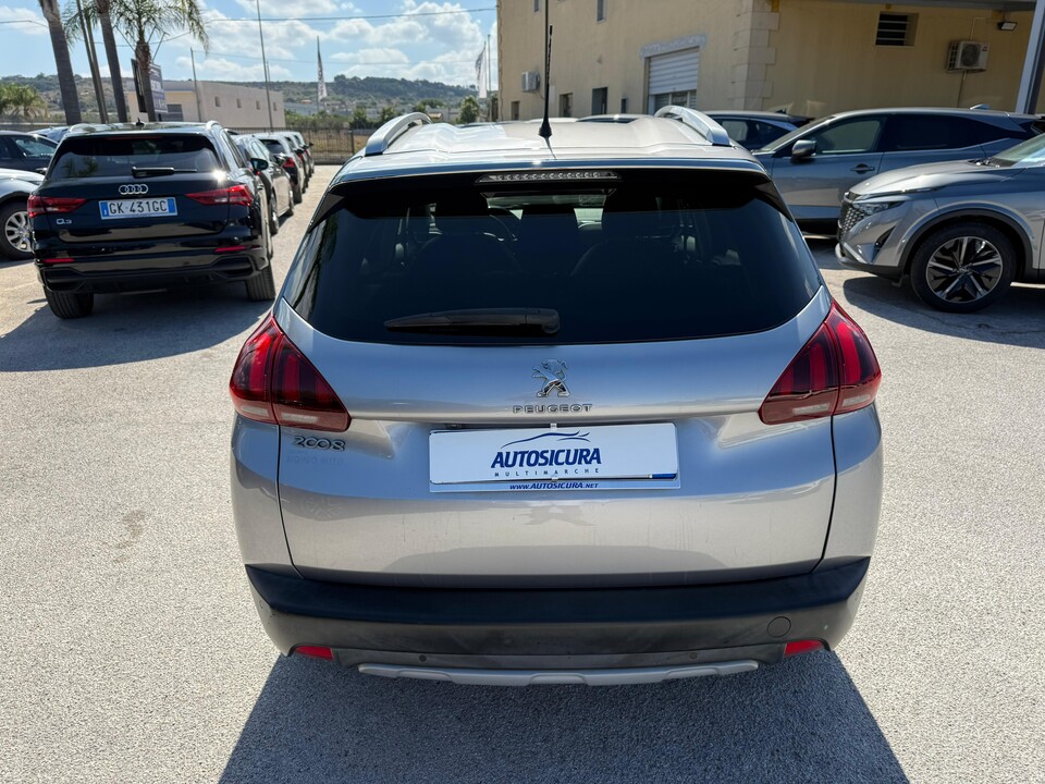 Peugeot 2008 1.5 Bluehdi Allure S&S 100 CV Diesel