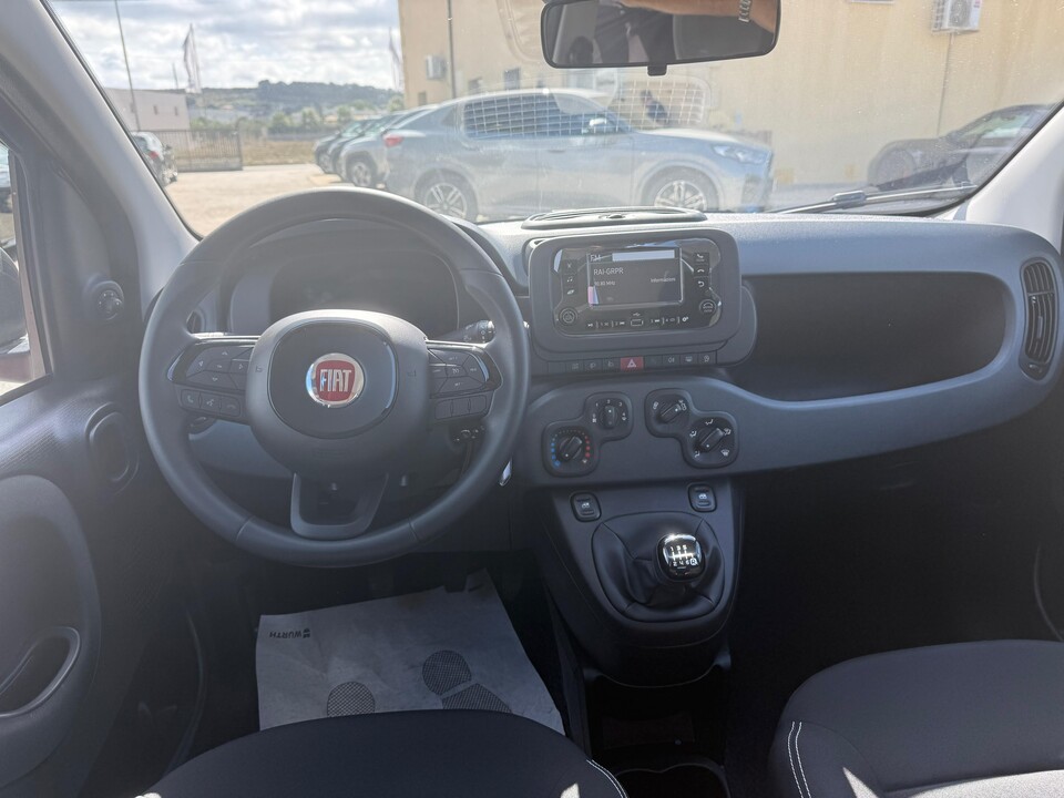 Fiat New Panda 1.0 HYBRID S&S 70 CV ICON MY25 B/COLOR KM0 Elettrica / Benzina