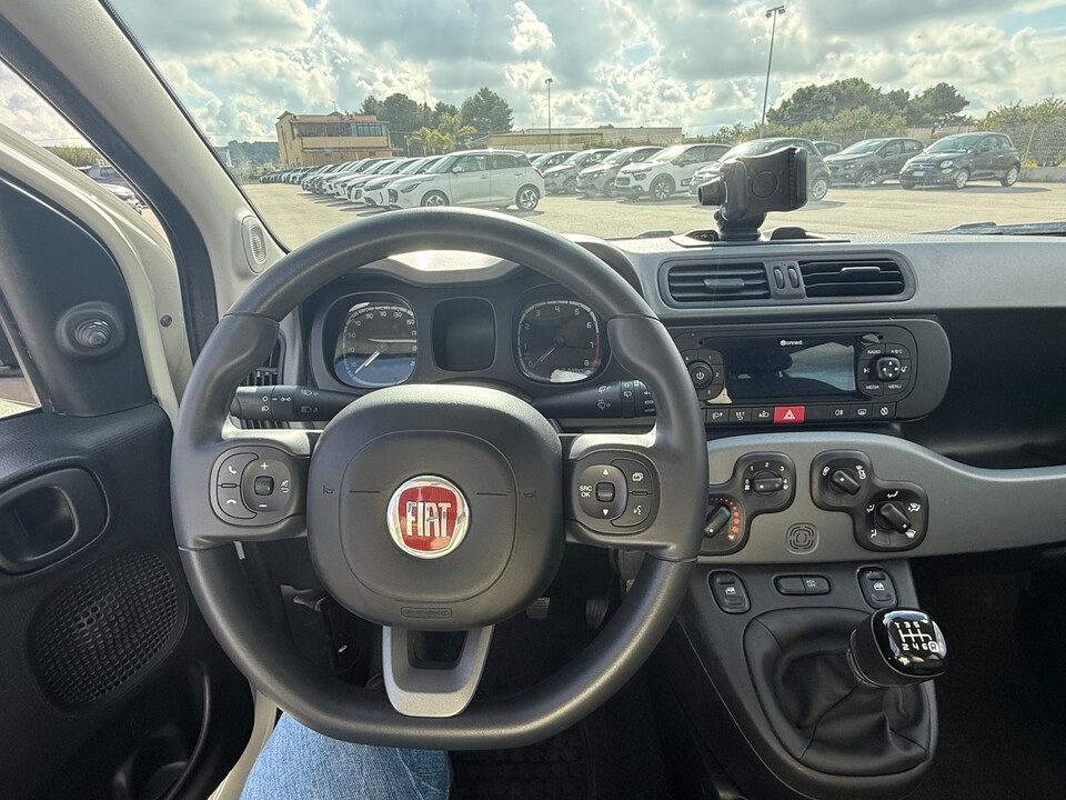 Fiat New Panda 1.0 HYBRID S&S 70 CV CITY LIFE Elettrica / Benzina