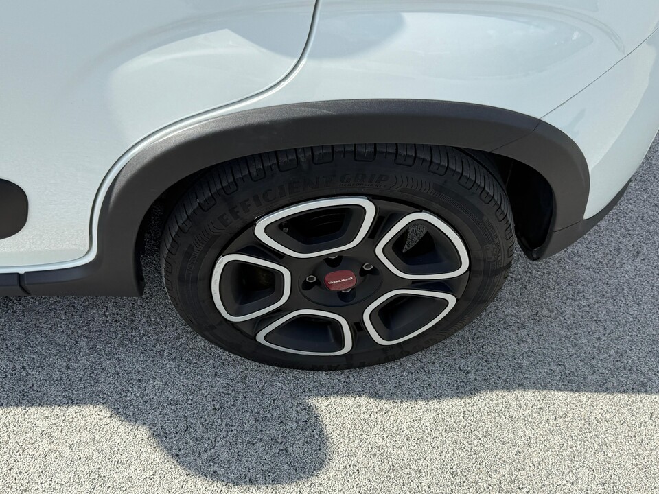 Fiat New Panda 1.0 HYBRID S&S 70 CV CITY LIFE Elettrica / Benzina