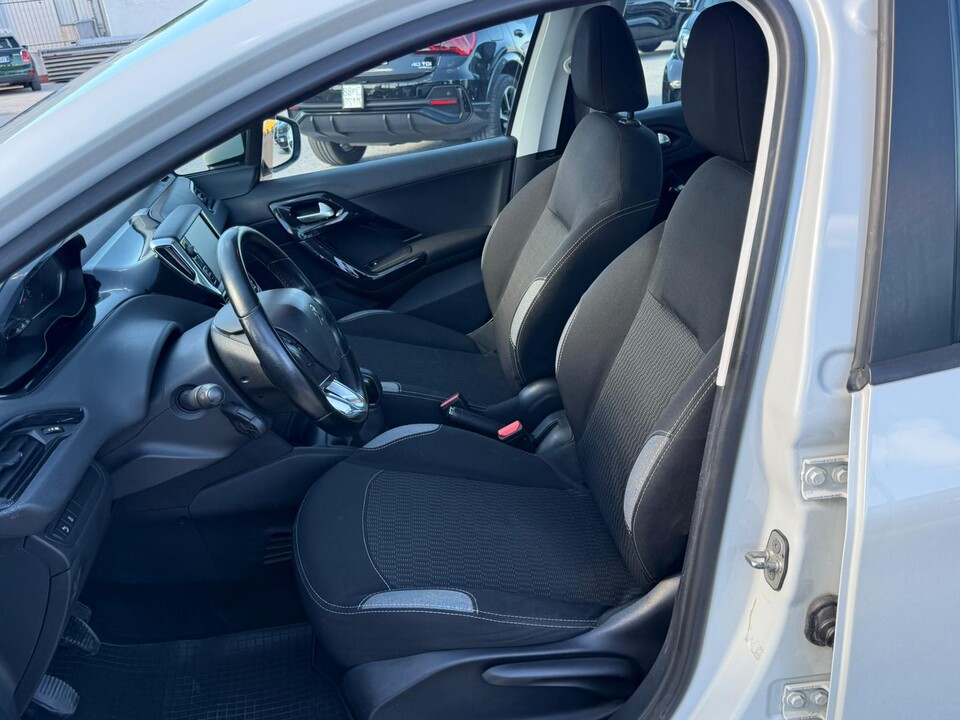 Peugeot 208 1.2 PURETECH 83 CV S&S ALLURE Benzina