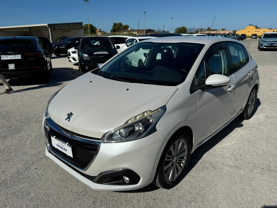 Peugeot 208 1.2 PURETECH 83 CV S&S ALLURE Benzina