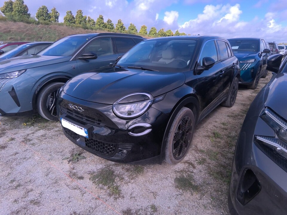 Fiat 600 1.2 HYBRID La Prima 100cv e-DCT Elettrica / Benzina