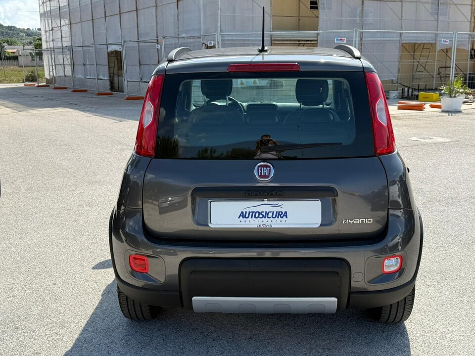 Fiat New Panda 1.0 HYBRID S&S 70 CV CITY LIFE Elettrica / Benzina
