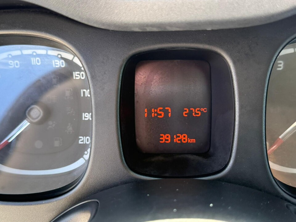 Fiat New Panda 1.0 HYBRID S&S 70 CV CITY LIFE Elettrica / Benzina