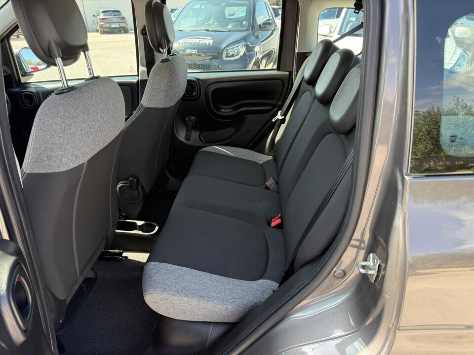 Fiat New Panda 1.0 HYBRID S&S 70 CV CITY LIFE Elettrica / Benzina