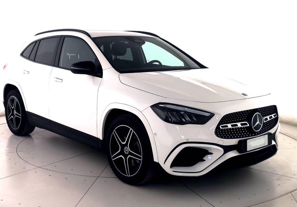 Mercedes-Benz GLA 200 d 150 CV AMG LINE NIGHT EDITION PREMIUM AUTOMATIC Diesel