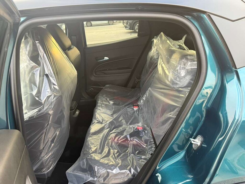 Alfa Romeo Junior 1.2 HYBRID 145 CV EDCT6 SPECIALE MY25 B-COLOR Elettrica / Benzina