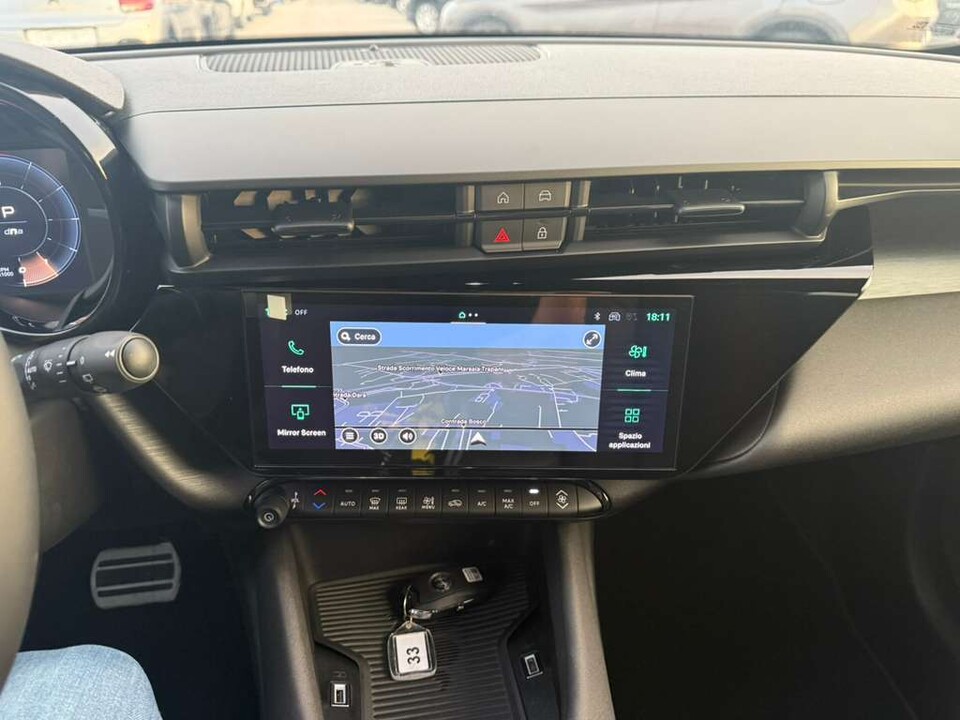 Alfa Romeo Junior 1.2 HYBRID 145 CV EDCT6 SPECIALE MY25 B-COLOR Elettrica / Benzina