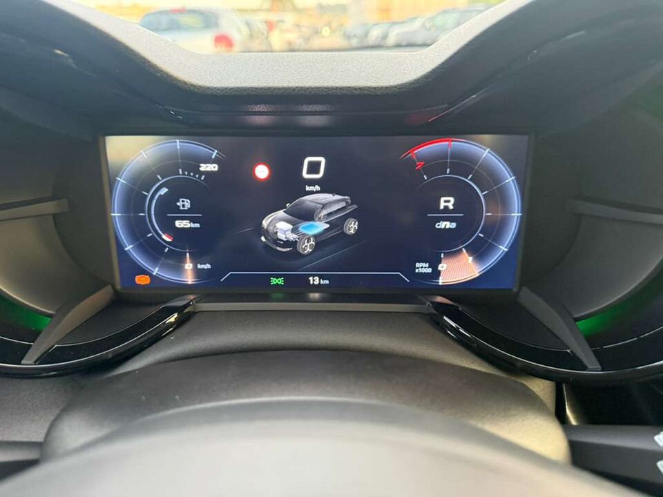 Alfa Romeo Junior 1.2 HYBRID 145 CV EDCT6 SPECIALE MY25 B-COLOR Elettrica / Benzina