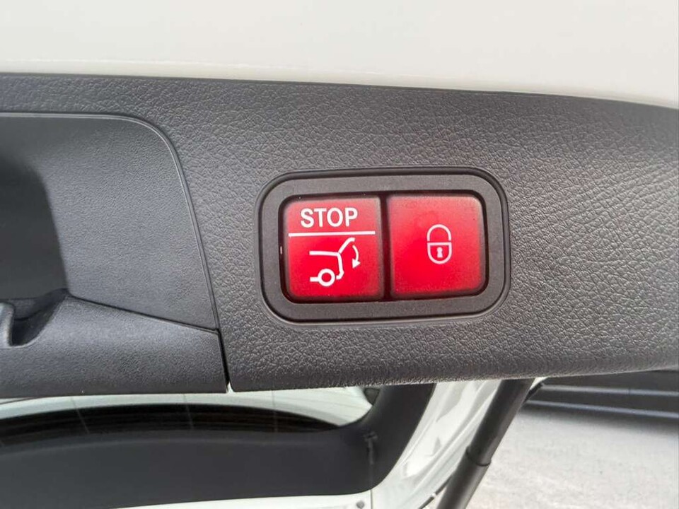 Mercedes-Benz GLA 200 d 150 CV AMG LINE NIGHT EDITION PREMIUM AUTOMATIC Diesel