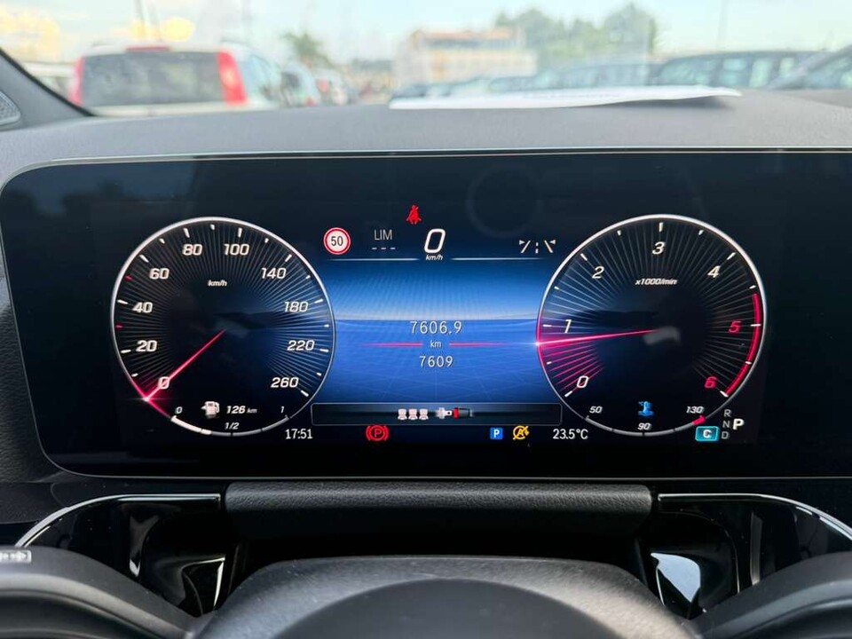 Mercedes-Benz GLA 200 d 150 CV AMG LINE NIGHT EDITION PREMIUM AUTOMATIC Diesel