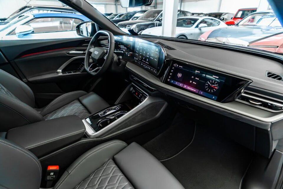 Audi Q5 40 TDI QUATTRO S TRONIC S LINE EDITION KM0 MY2025 Diesel