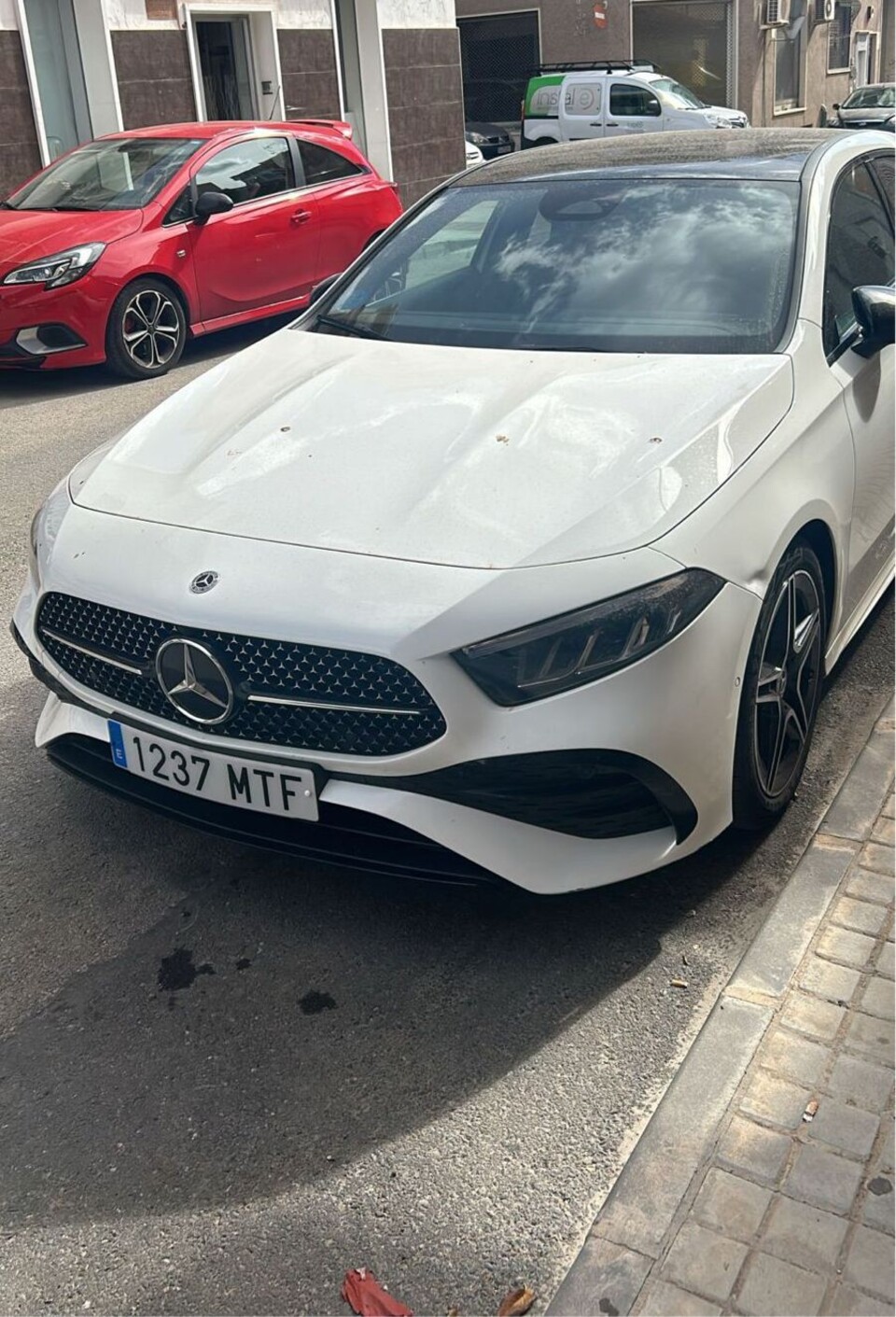 Mercedes-Benz A 180 136 CV AMG LINE NIGHT EDITION  AUTOMATIC + TETTO Benzina