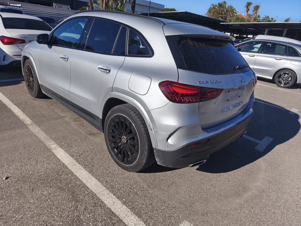 Mercedes-Benz GLA 200 d 150 CV AMG LINE NIGHT EDITION AUTOMATIC +TETTO Diesel