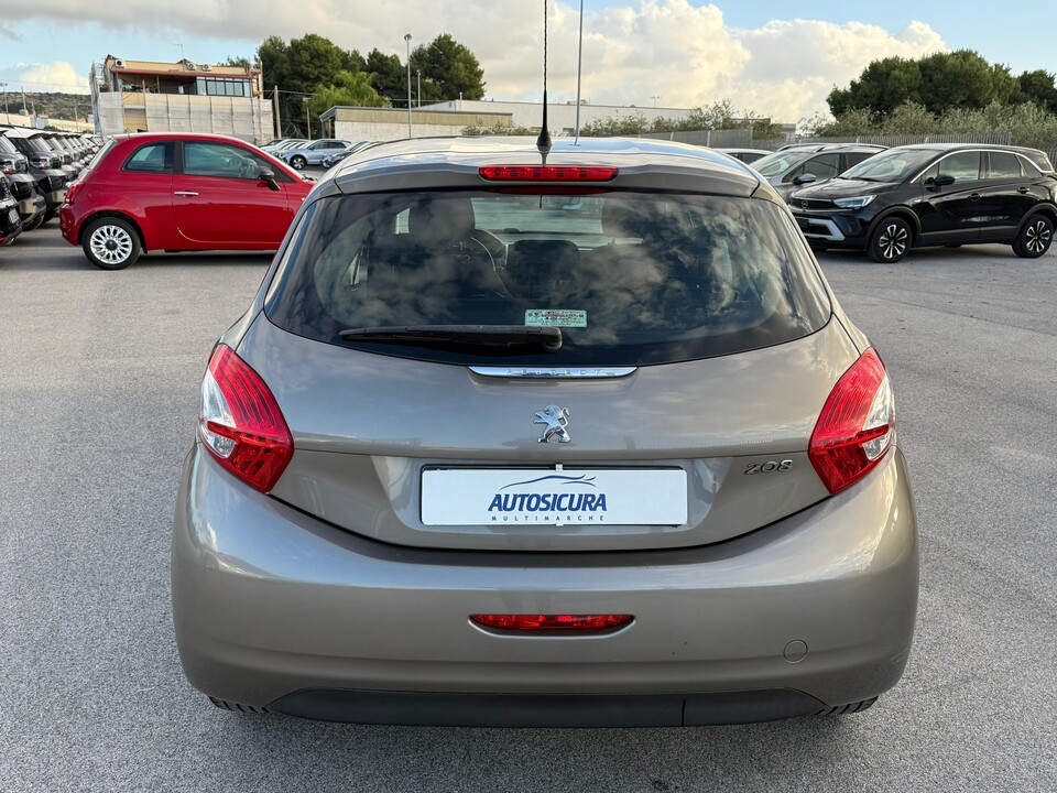 Peugeot 208 1.2 PURETECH 83 CV S&S ALLURE Benzina