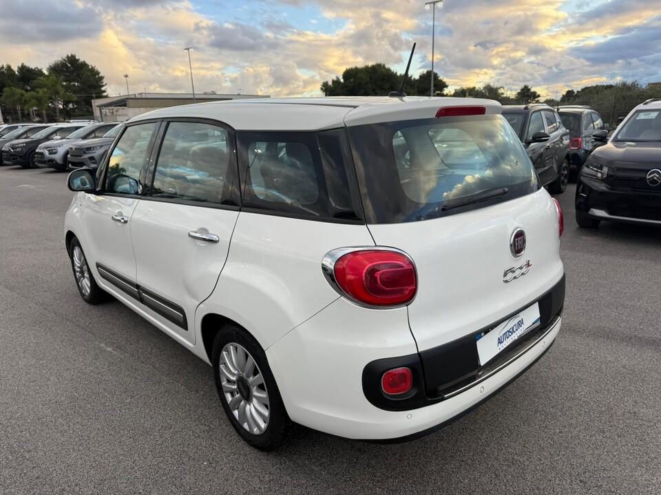 Fiat 500L LIVING 1.6 MJT 105 CV POP STAR Diesel