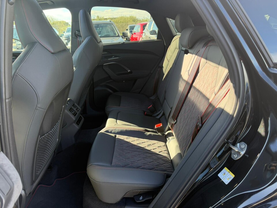 Audi Q5 SPB 40 TDI QUATTRO STRONIC S LINE EDITION KM0 MY25 Diesel