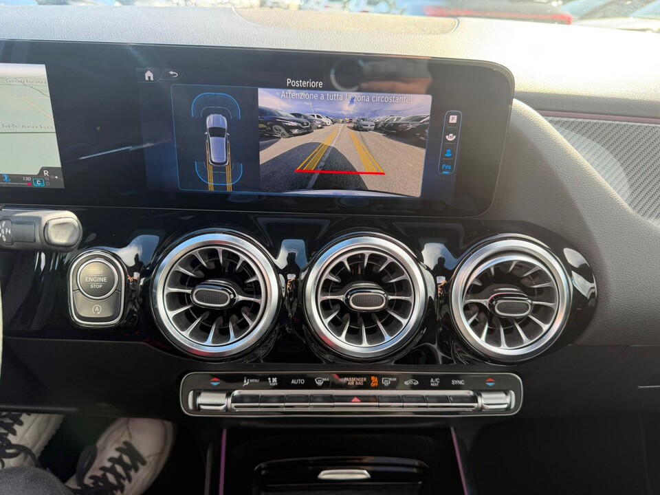 Mercedes-Benz GLA 200 d 150 CV AMG LINE NIGHT EDITION AUTOMATIC +TETTO Diesel