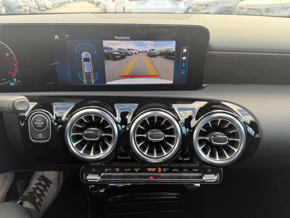 Mercedes-Benz A 180 136 CV AMG LINE NIGHT EDITION  AUTOMATIC + TETTO Benzina