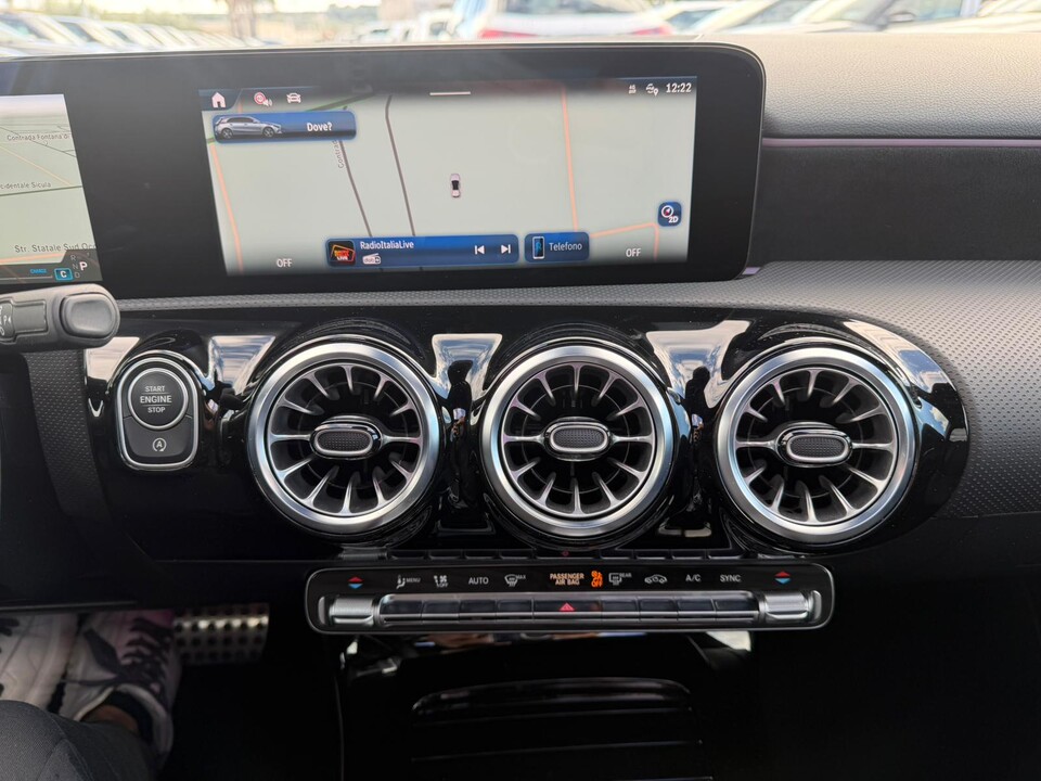 Mercedes-Benz A 180 136 CV AMG LINE NIGHT EDITION  AUTOMATIC + TETTO Benzina