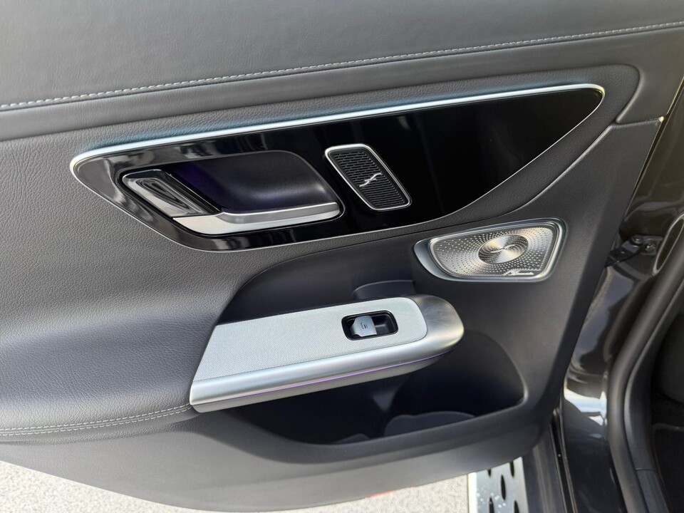 Mercedes-Benz GLC COUPE’ 300 d 4M AMG PREMIUM PLUS NIGHT EDITION AUT Elettrica / Diesel